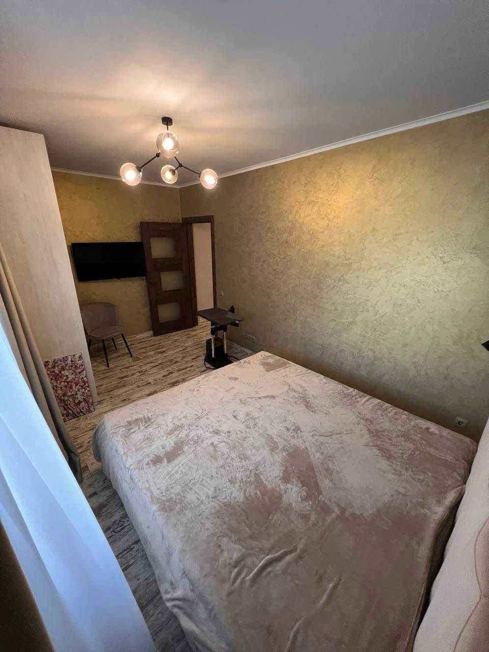 3-room apartment with new renovation, center, Independence Street