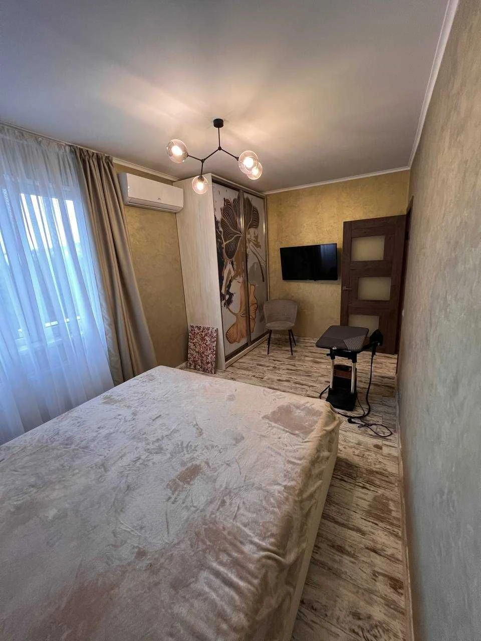 3-room apartment with new renovation, center, Independence Street