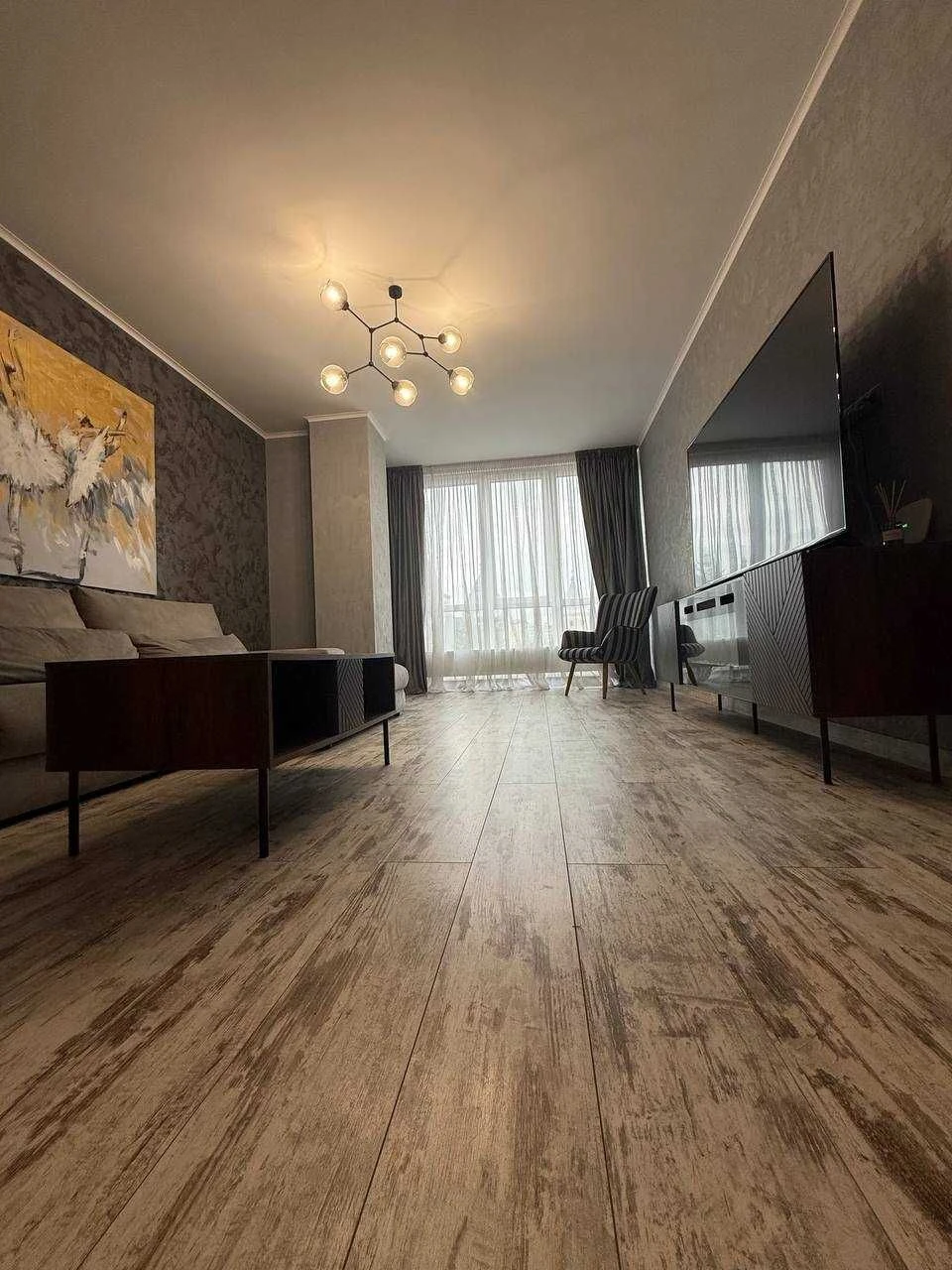 3-room apartment with new renovation, center, Independence Street