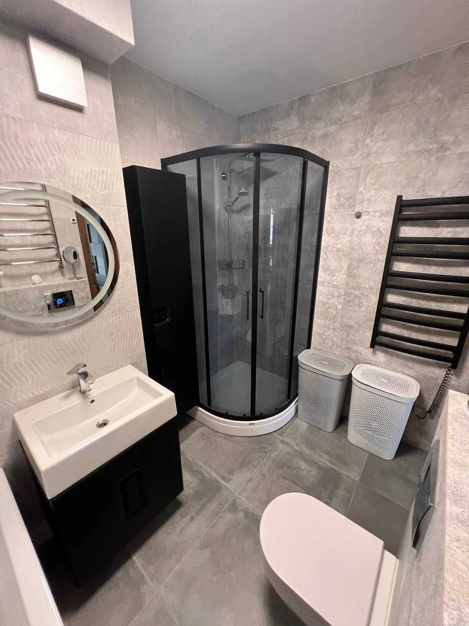3-room apartment with new renovation, center, Independence Street