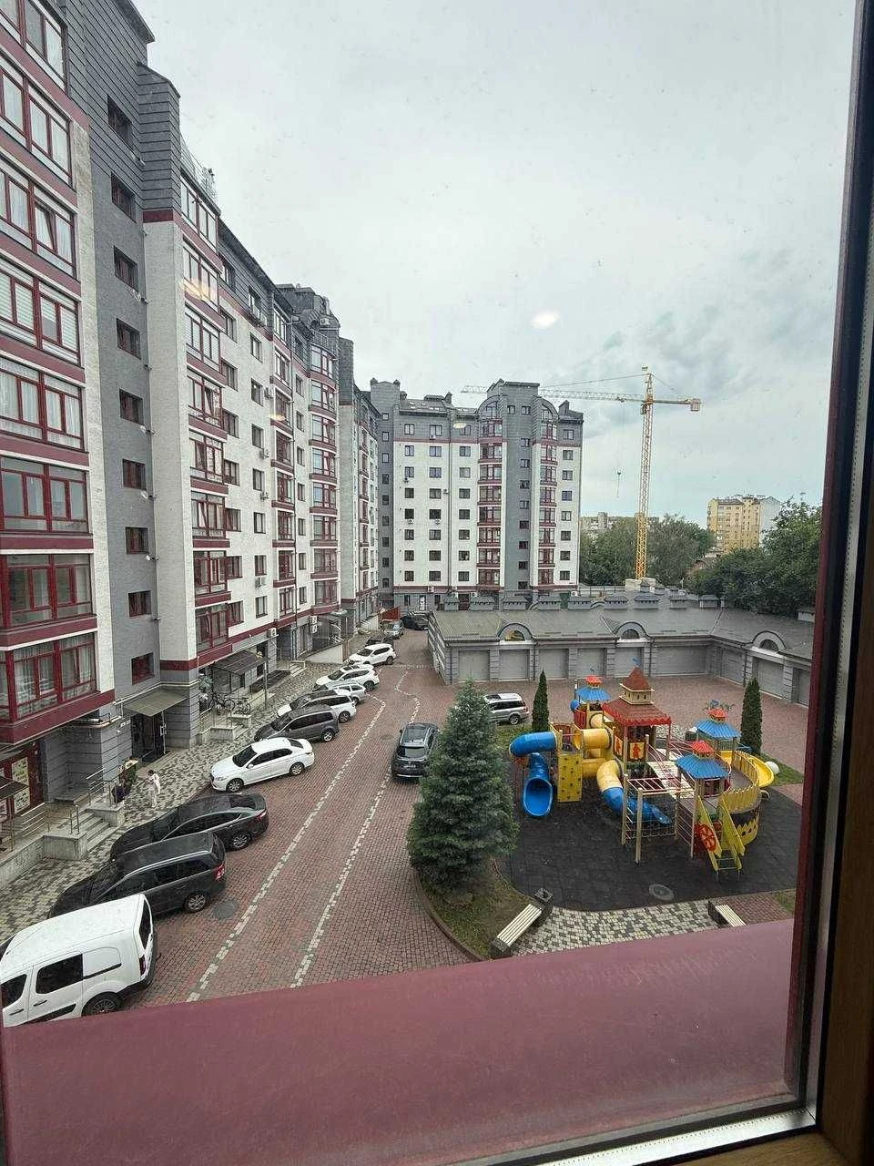 Продаж  3 к. квартири по вул.Вовчинецька