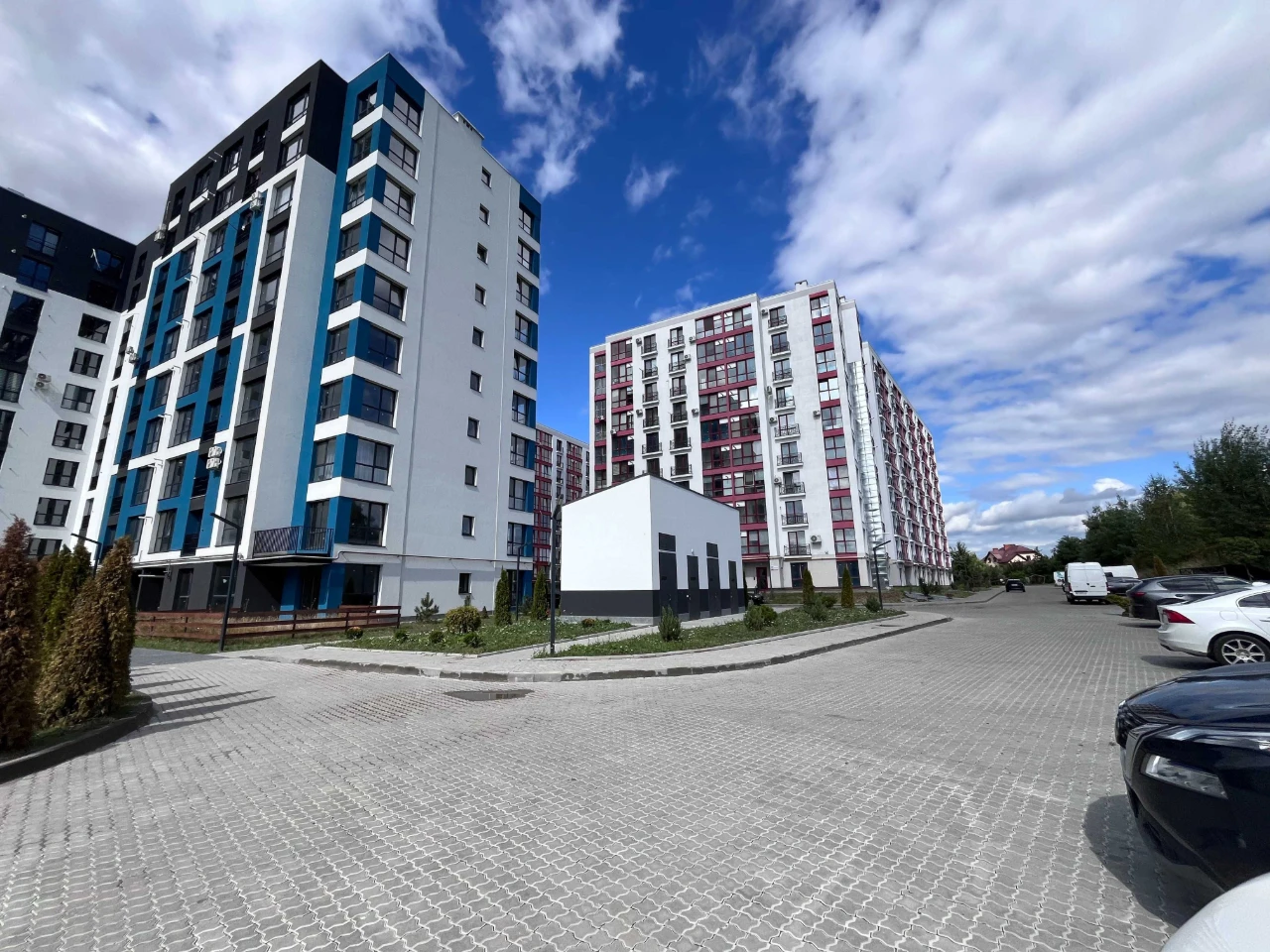 2к квартира. 70 м2. Мангальна зона. Переуступка. Ціна за м2