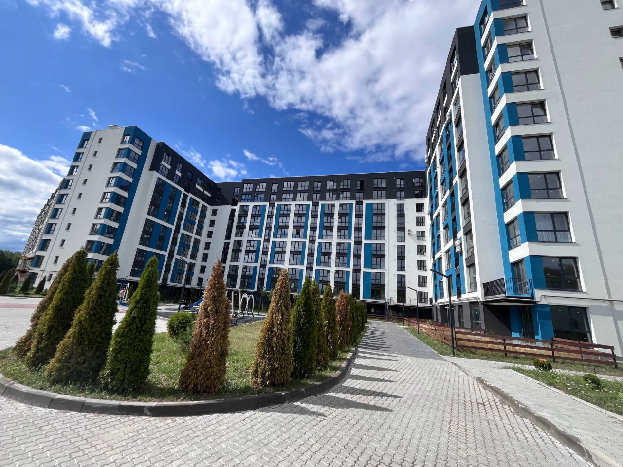 2к квартира. 70 м2. Мангальна зона. Переуступка. Ціна за м2