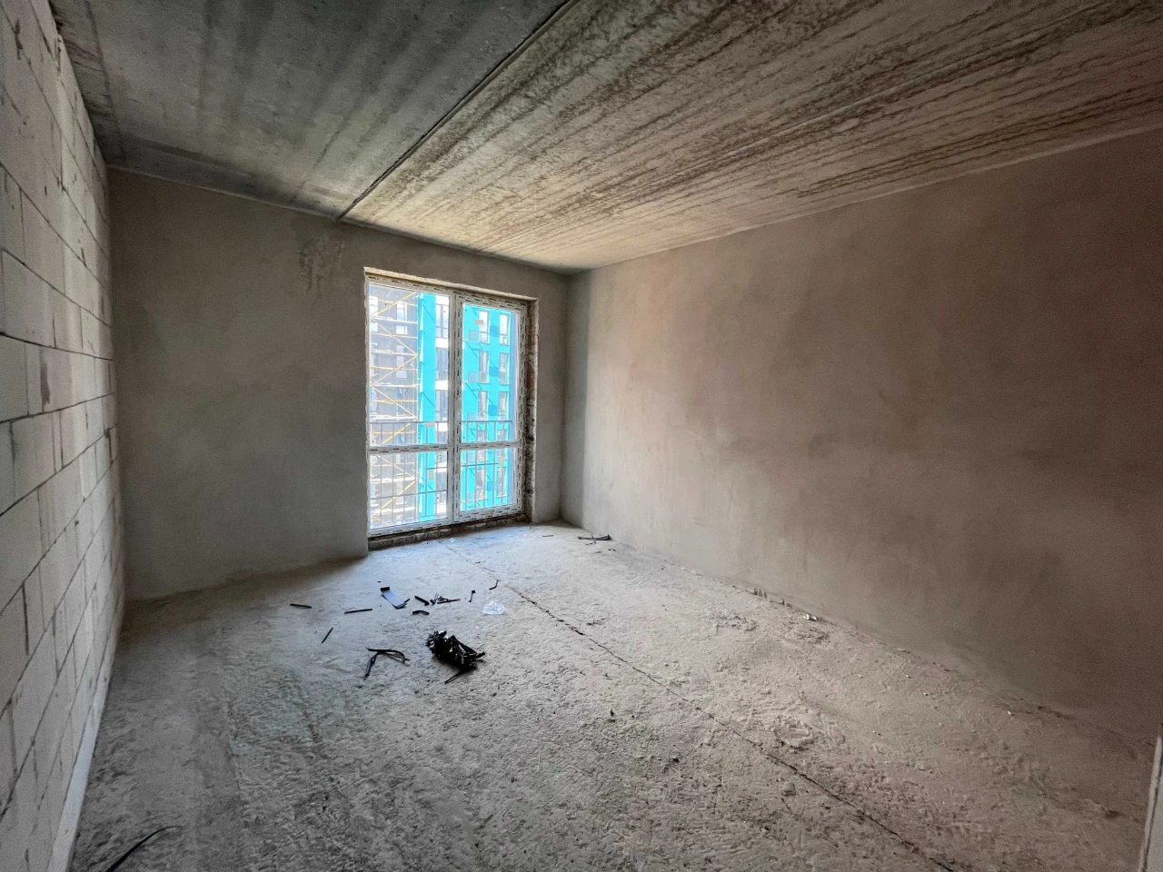 2к квартира. 70 м2. Мангальна зона. Переуступка. Ціна за м2