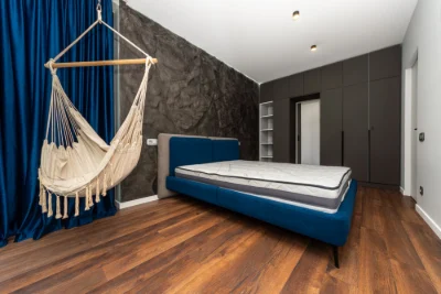 Unique 1-room apartment with premium renovation near Mi