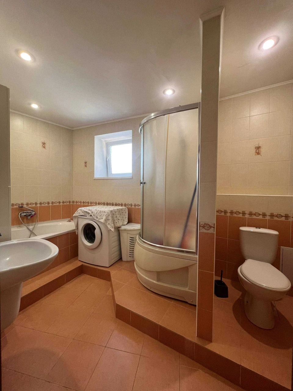 Продаж 3-кімнатної квартири на вул. Вовчинецькій