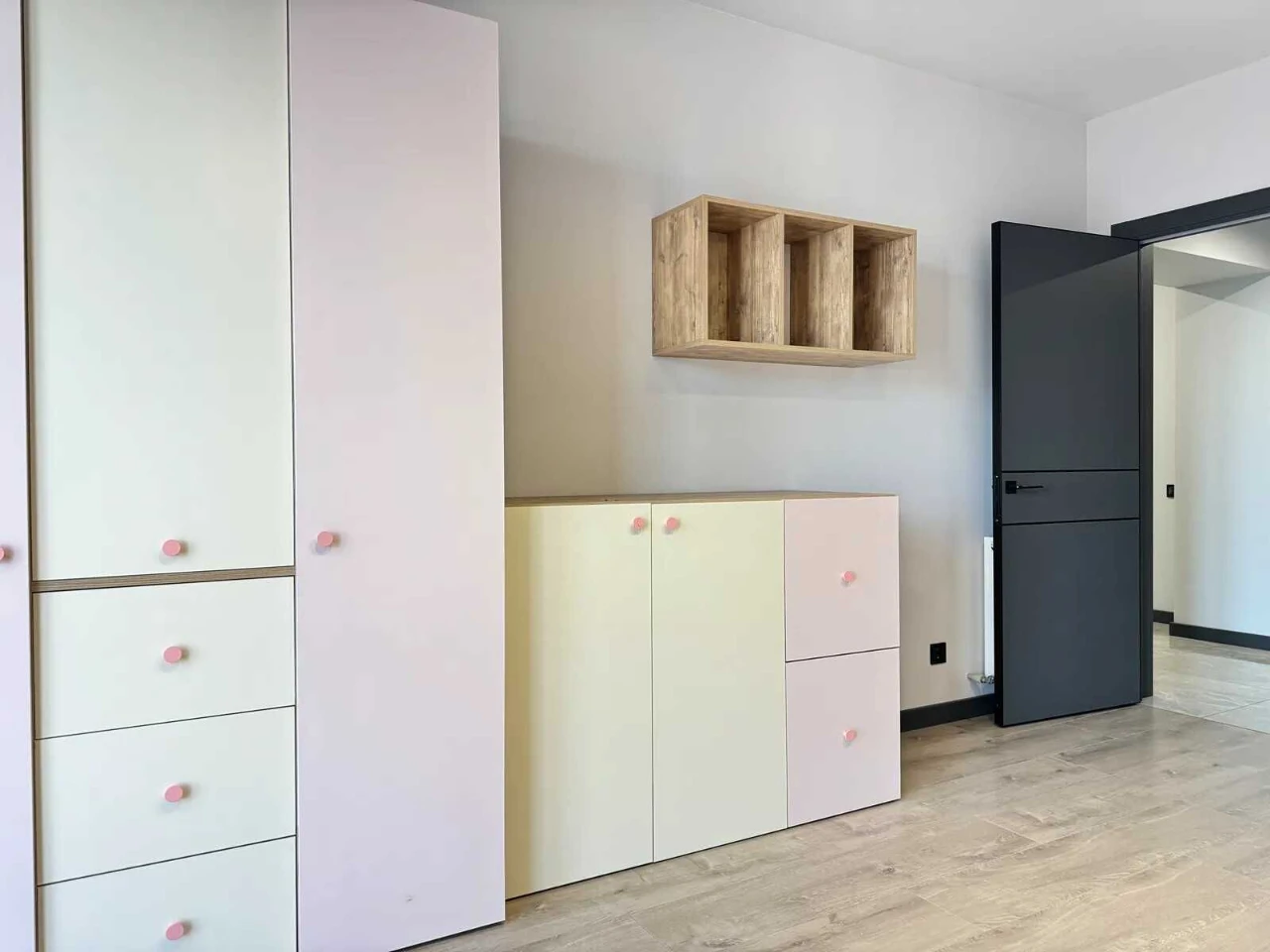 Exclusive apartment with furniture and appliances in a new building on