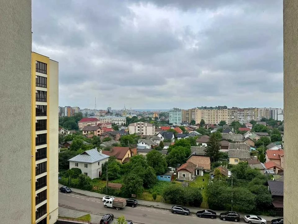 Квартира. Івано-Франківськ, Володимира Івасюка вул.
