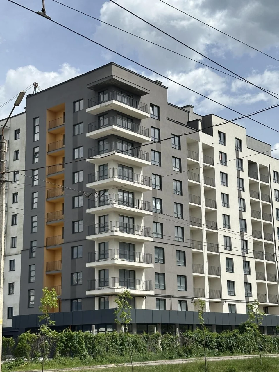 Двокімнатна квартира р-н Каскад ,цегляне будівництво.