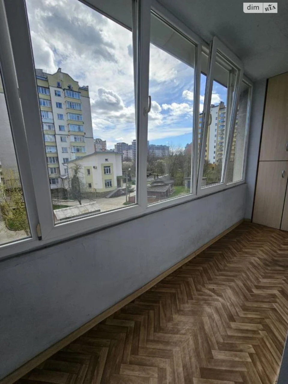 Продаж Квартира Пасічна