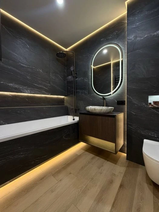 I am selling a 2-room apartment with a functional 3k in the Parkovye Mi residential complex.