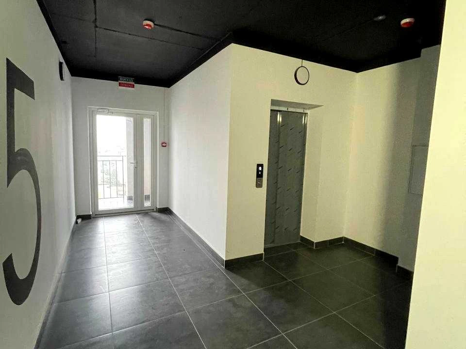 Apartment. Ivano-Frankivsk, Yevhena Konovaltsa St.