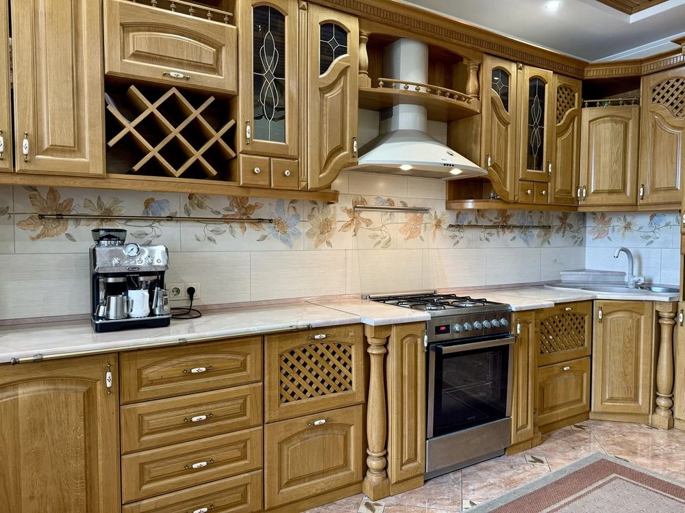 5k apartment for sale in the CENTER of the city!