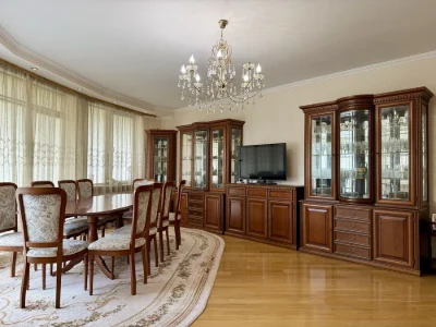 5k apartment for sale in the CENTER of the city!