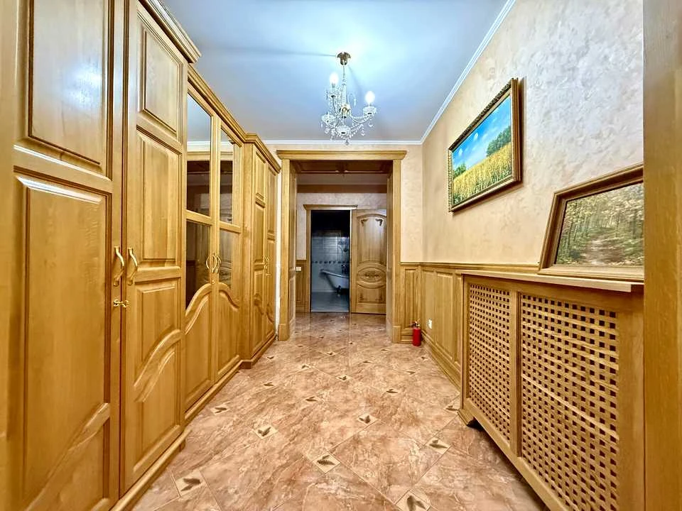 Квартира. Ивано-Франковск, Маша Подгорянки ул.