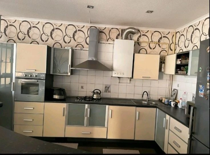 Продам 2ком квартиру