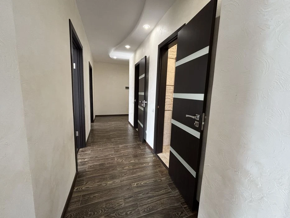 Продаж 2км-квартира 70 м². Федьковича. Ремонт. Меблі. Технік