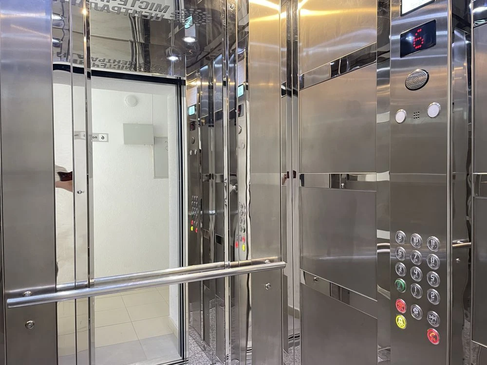 Продаж три кімнатної квартири із ремонтом у центрі Івано-Фра
