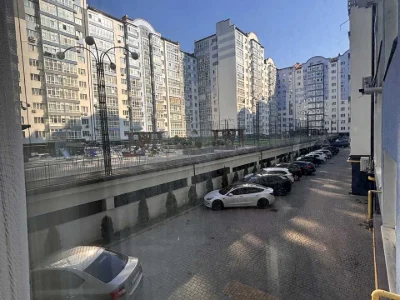 Квартира. Івано-Франківськ, Височана вул., 18 к