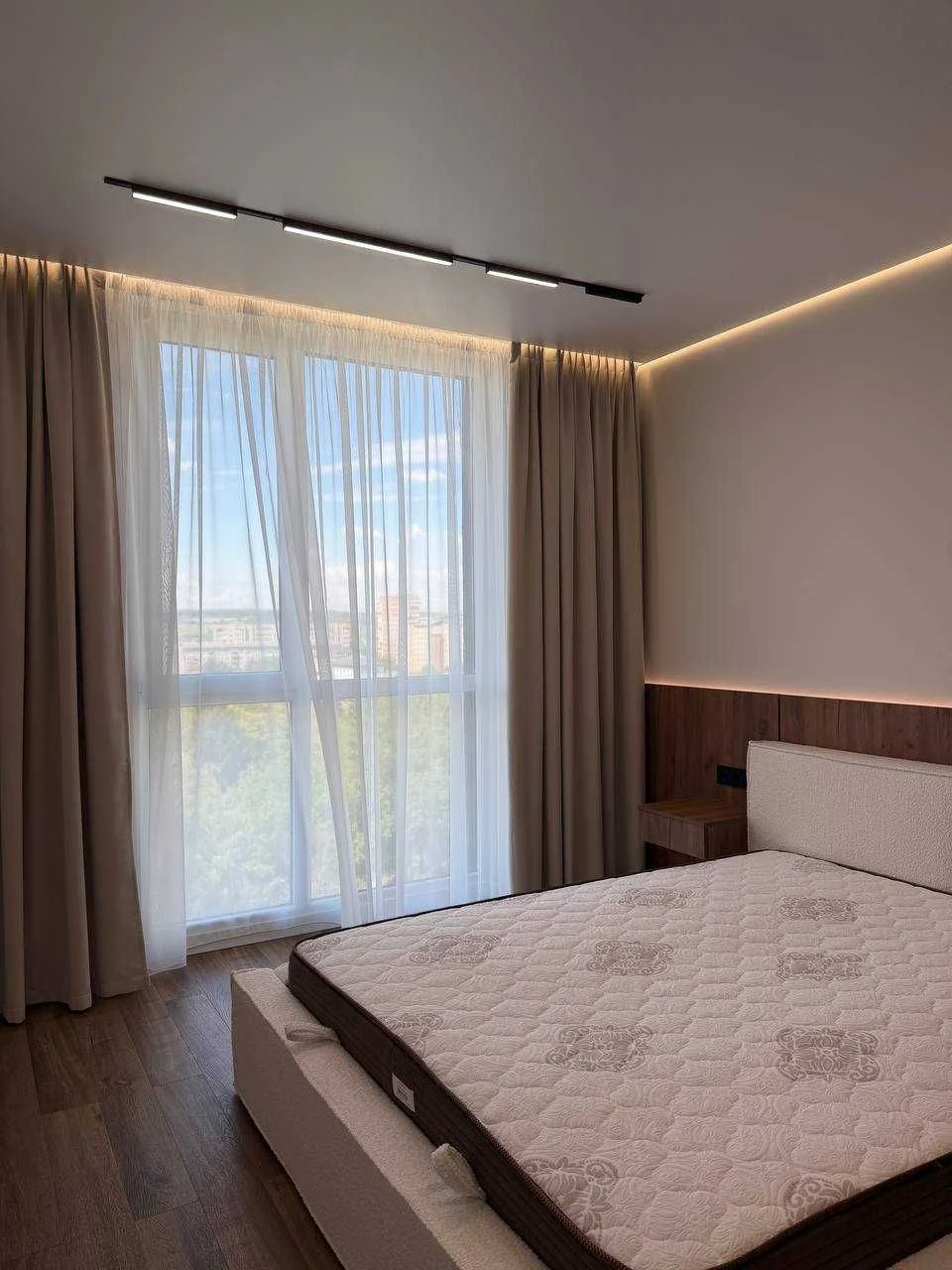 Sale of a stylish 2-room apartment with renovation in the residential complex "Quarter No. 5"