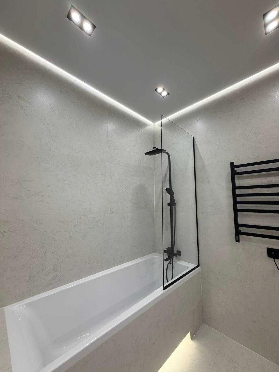 Sale of a stylish 2-room apartment with renovation in the residential complex "Quarter No. 5"