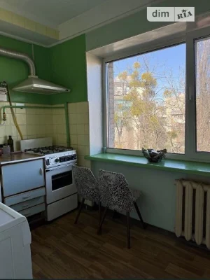 Sale of 2-room apartment 44.6 sq. m. on Mykola Mikhnovsky Blvd. 28