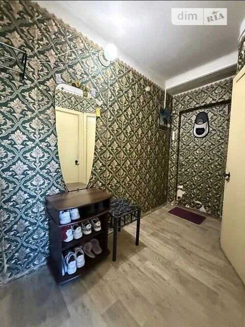 Sale of 2-room apartment 44.6 sq. m. on Mykola Mikhnovsky Blvd. 28