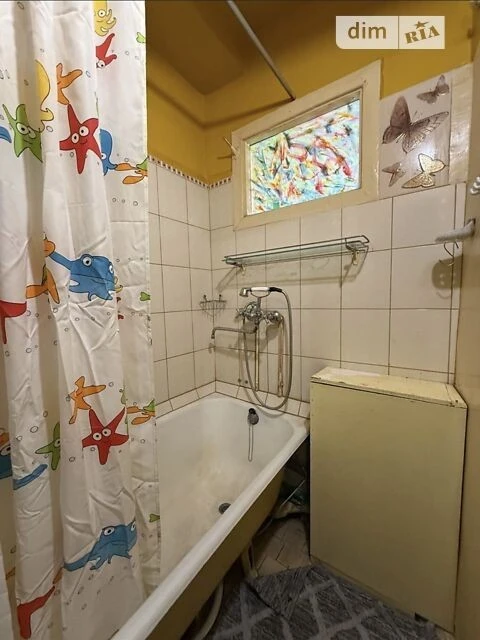 Sale of 2-room apartment 44.6 sq. m. on Mykola Mikhnovsky Blvd. 28