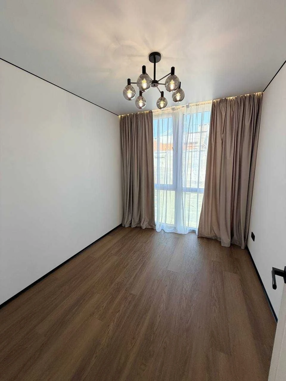 Продаж 2-кімнатної квартири в ЖК "Manhattan Up"