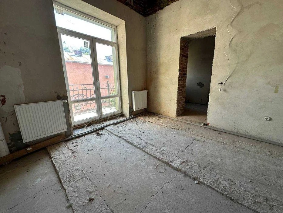 Ексклюзивна багаторівнева квартира 377,6 м² біля парку Шевче