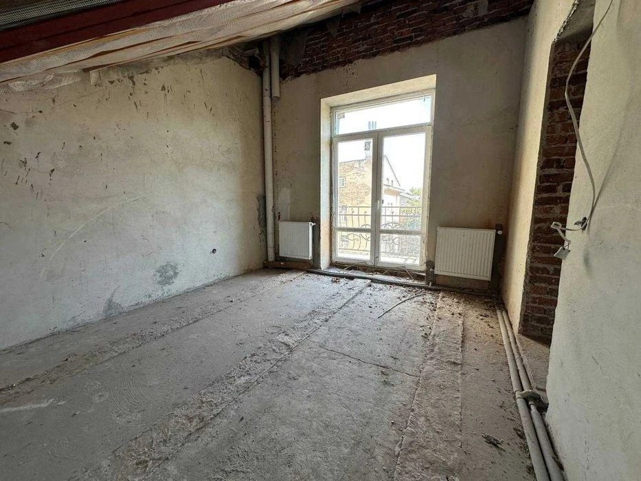 Ексклюзивна багаторівнева квартира 377,6 м² біля парку Шевче