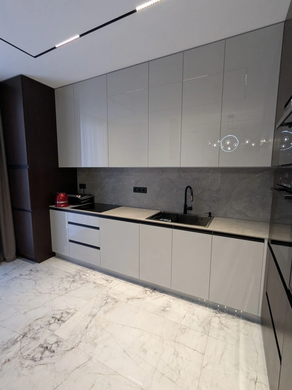 Продажа шикарной 2 комн квартиры, кухня студия в ЖК Шоколад