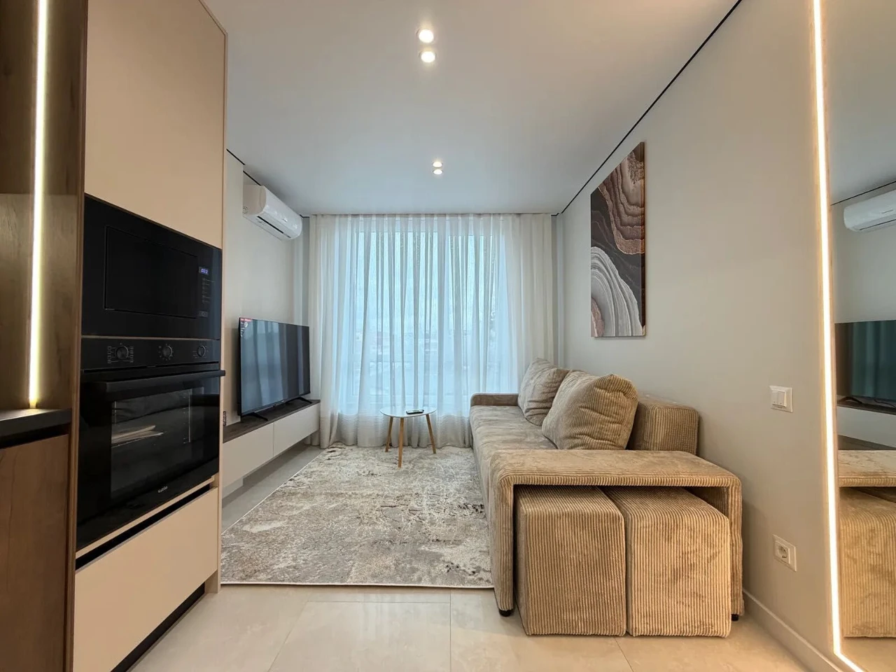 Two-room apartment in the center with a balcony in a prestigious residential area