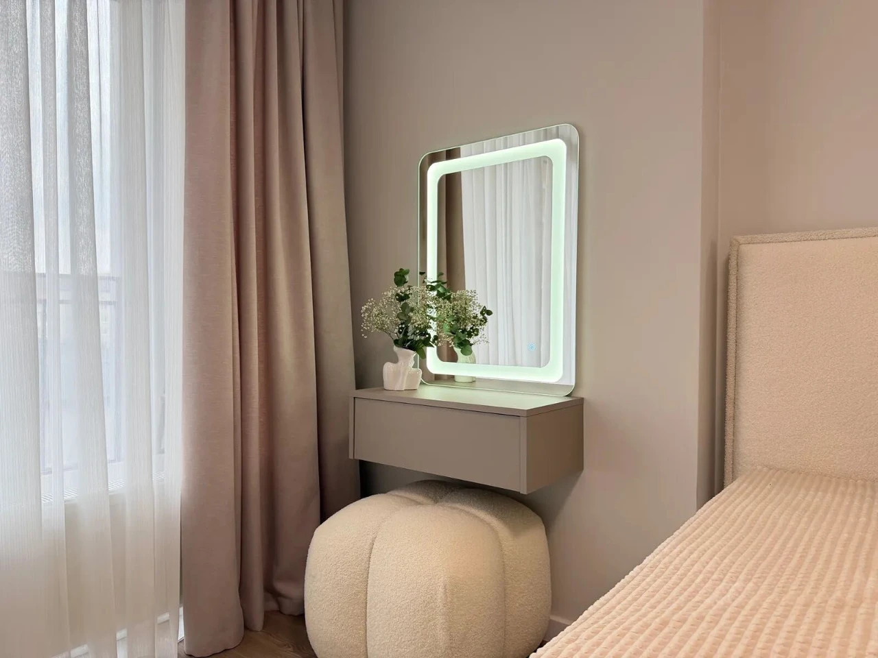 Two-room apartment in the center with a balcony in a prestigious residential area