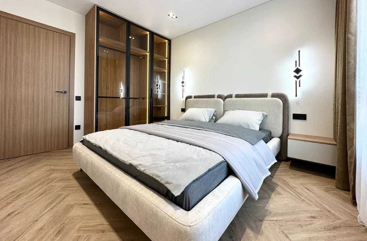 Sale of a stylish 1-room apartment + kitchen-living room in the Family P residential complex