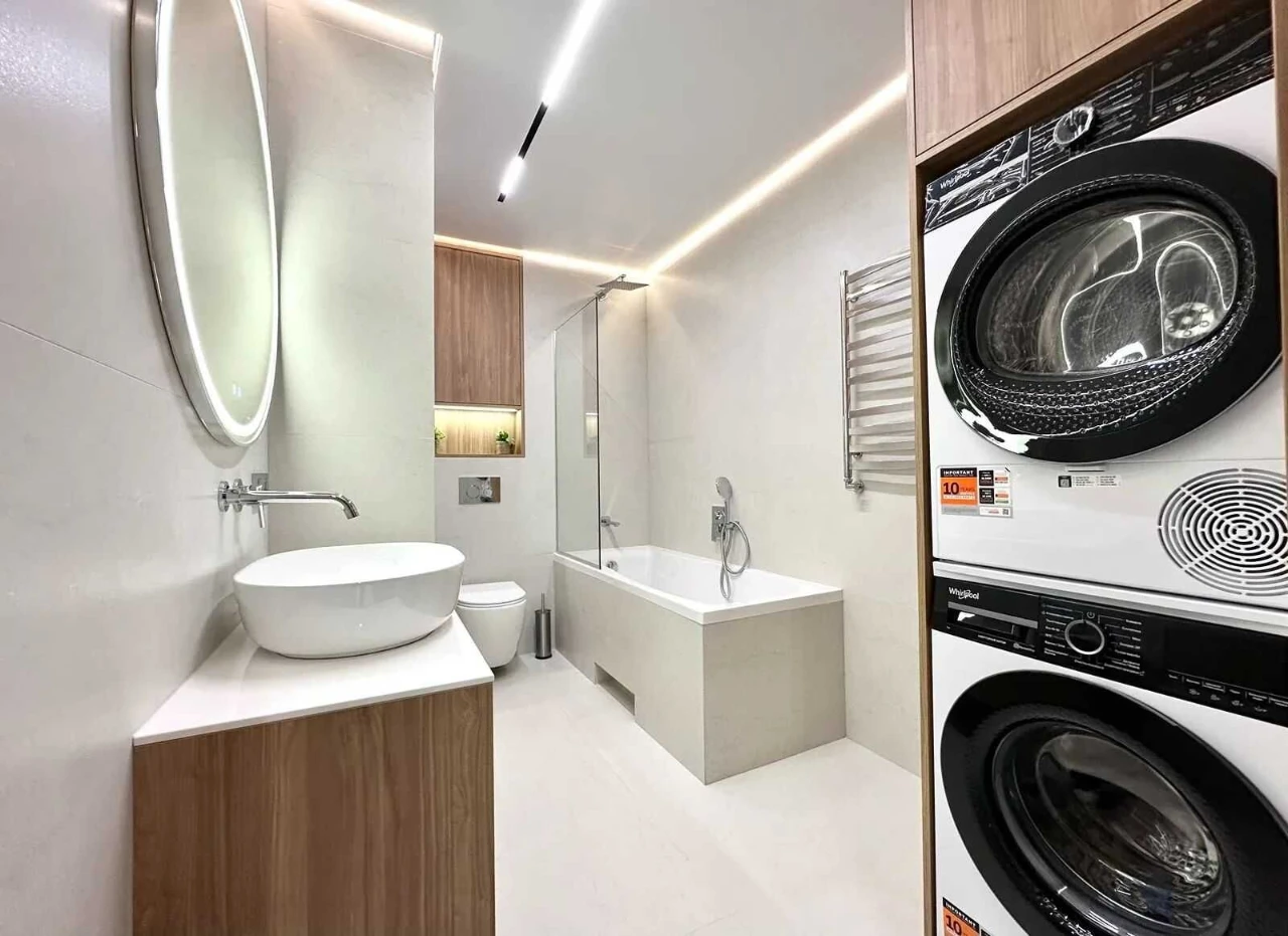 Sale of a stylish 1-room apartment + kitchen-living room in the Family P residential complex