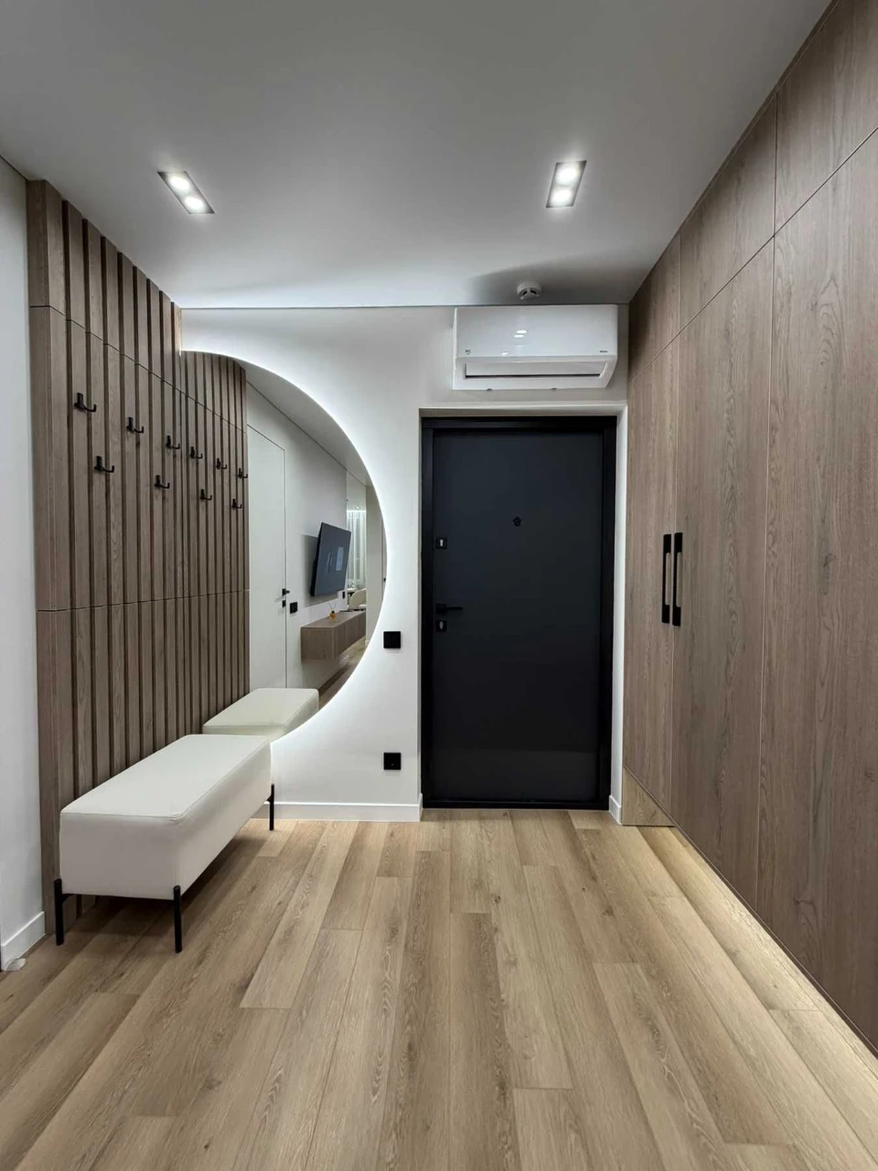 Продажа 1 ком квартиры рядом озера и центра, 3 этаж, без к