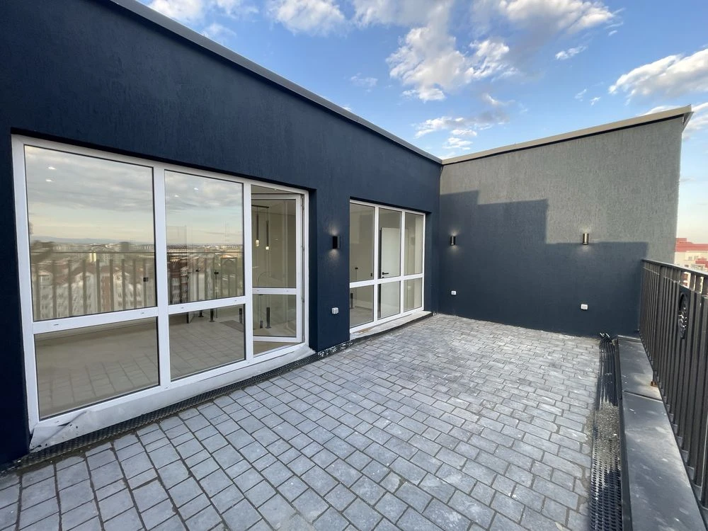 Sale of a two-level, two-room apartment with renovation in Knya