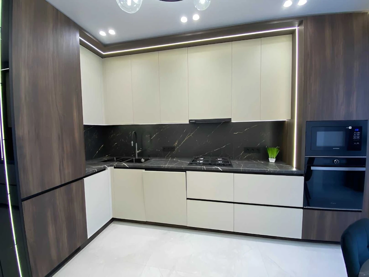 Sale of a 2-room apartment with renovation in a new residential complex