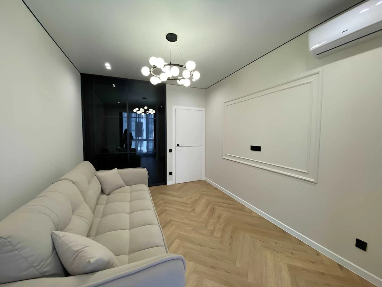 Sale of a 2-room apartment with renovation in a new residential complex