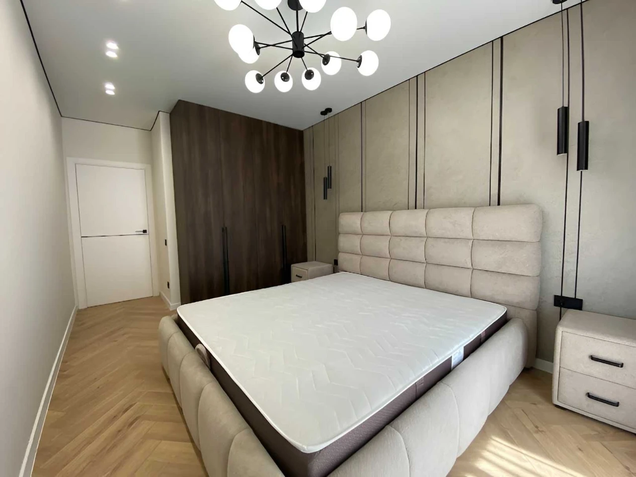 Sale of a 2-room apartment with renovation in a new residential complex