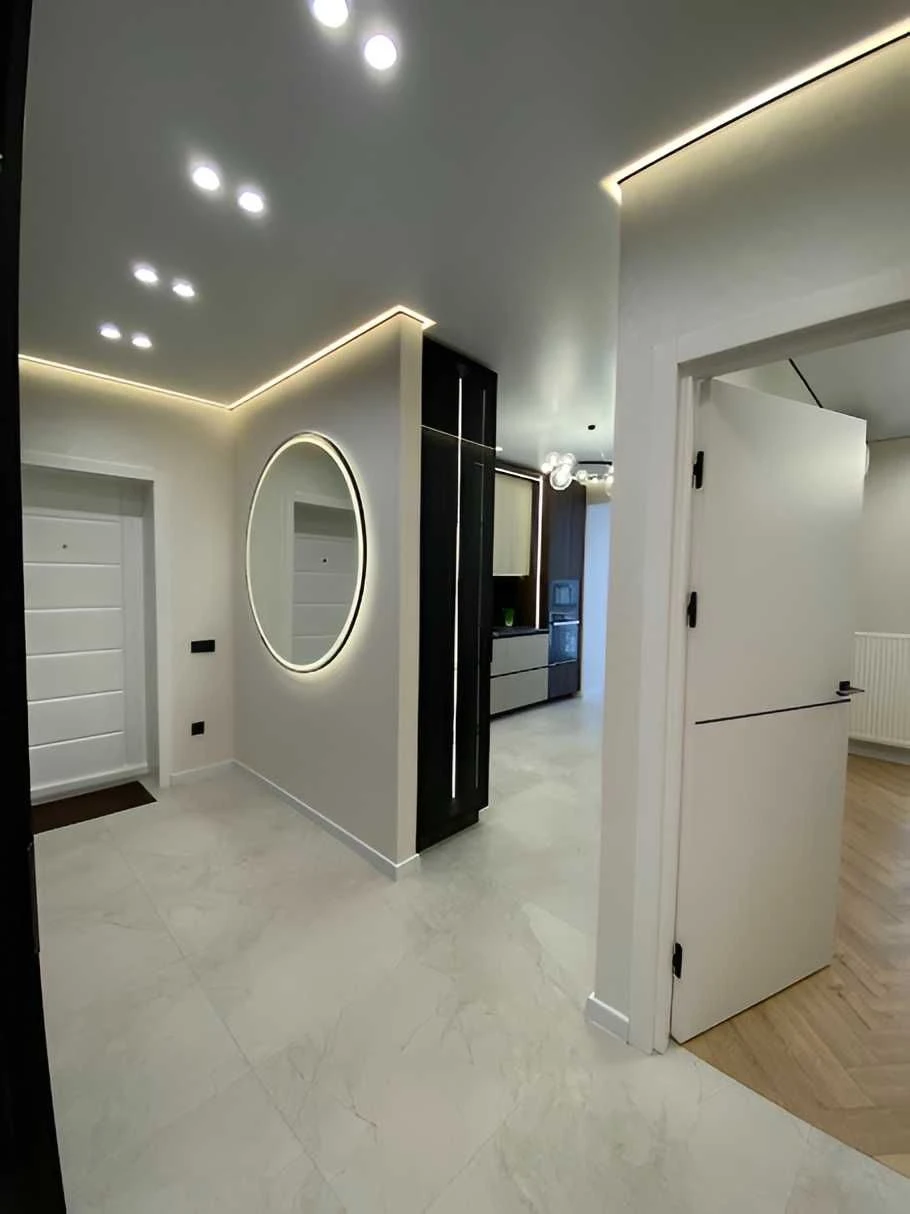 Sale of a 2-room apartment with renovation in a new residential complex