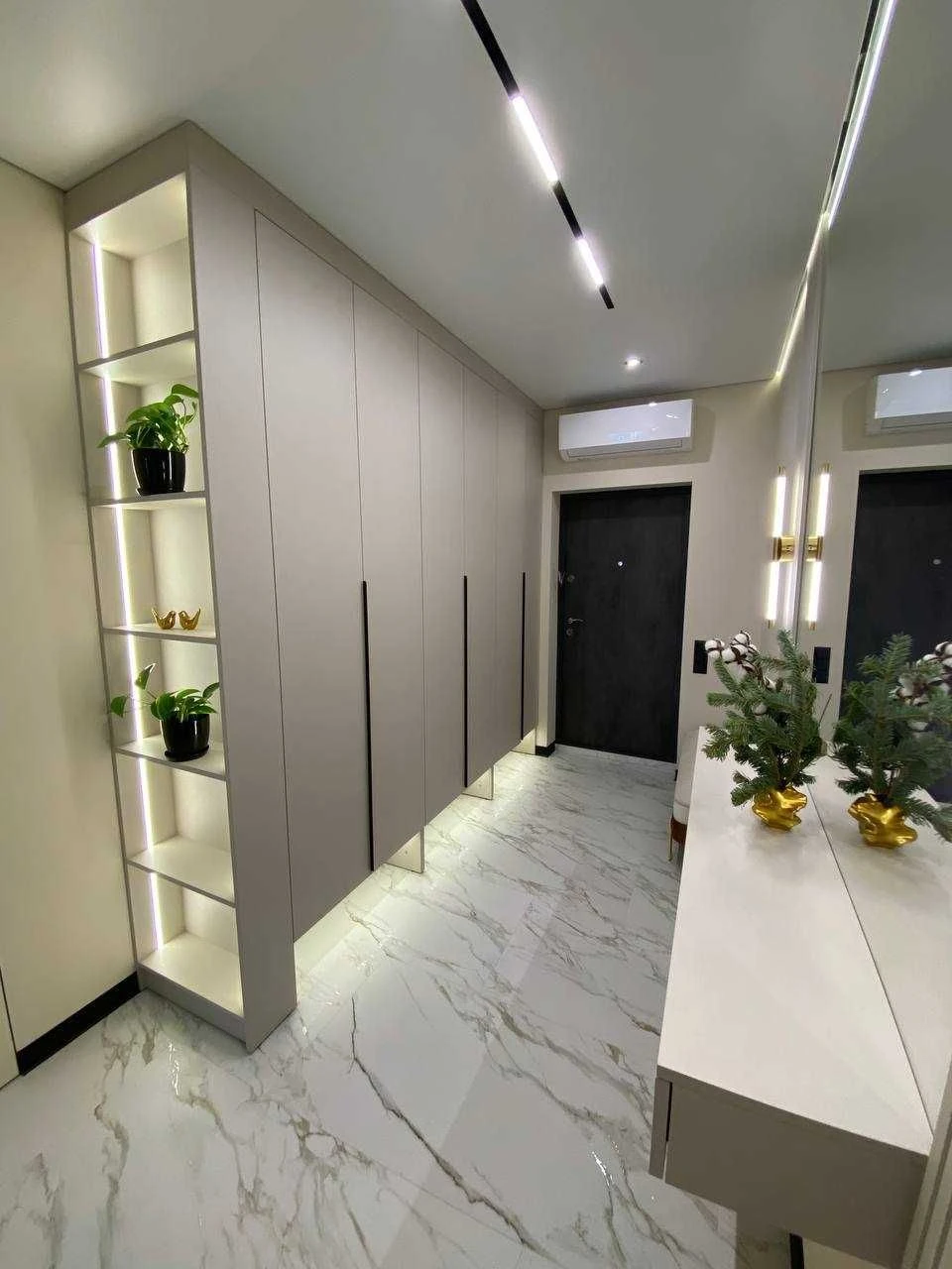 Sale of a stylish 2-room apartment in the residential complex "Lypky"