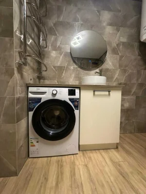 Продається 1-кімнатна квартира з дизайнерським ремонтом у зд