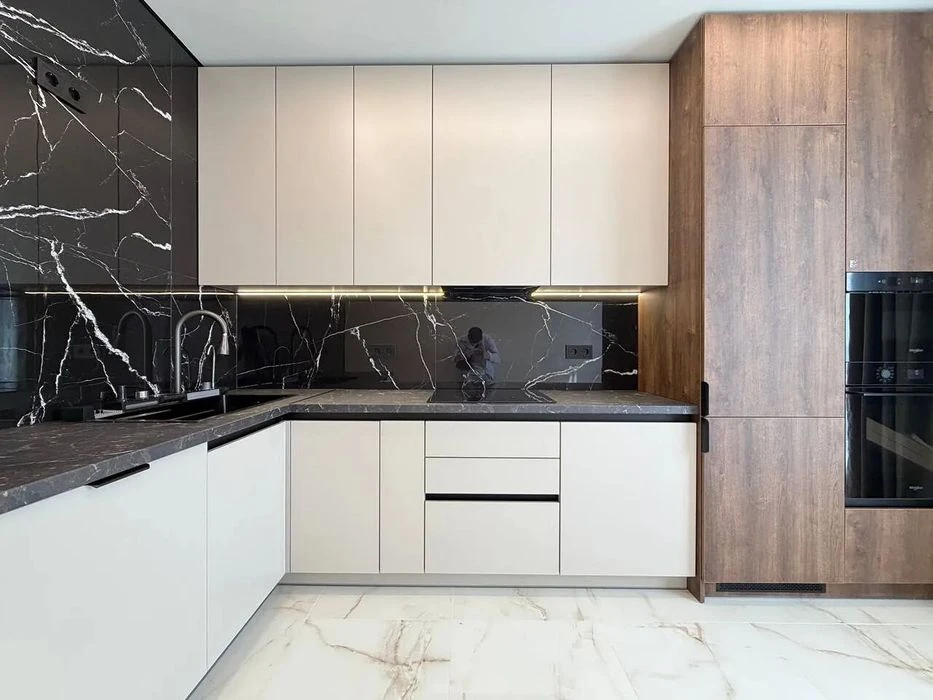 The cheapest one-room apartment in the Manhattan residential complex near the lake 45