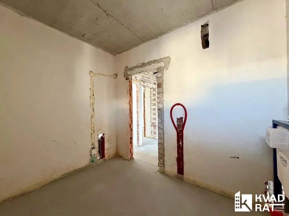 Продаж три кімнатної квартири в ЖК Манхетен Перша черга, обж
