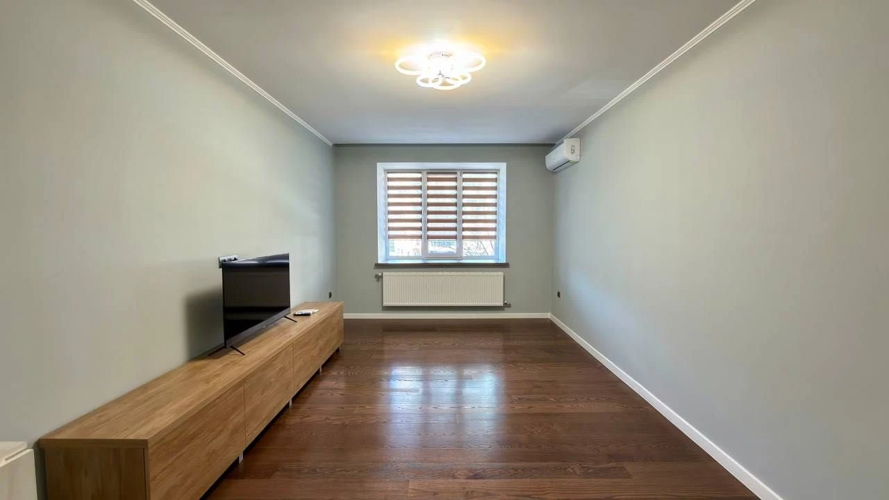 2-room apartment for sale with a cool renovation in a new building