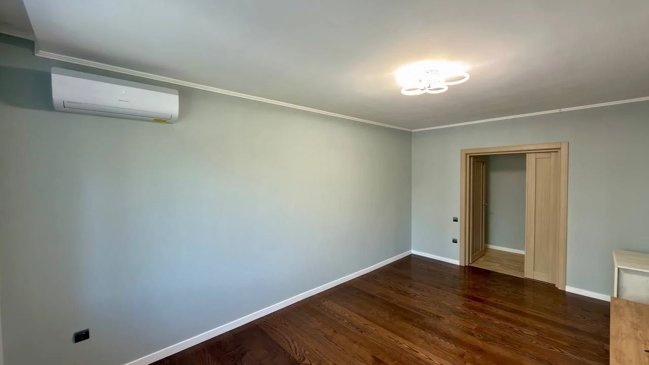 2-room apartment for sale with a cool renovation in a new building