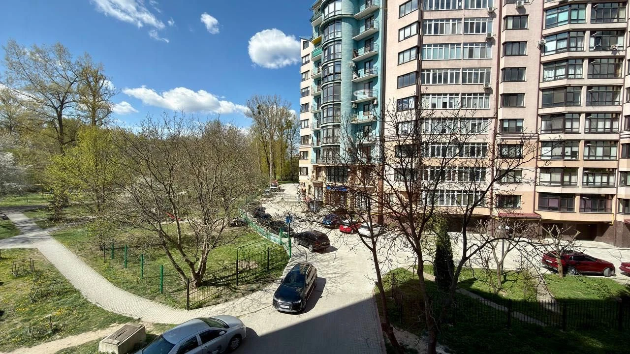 2-room apartment for sale with a cool renovation in a new building