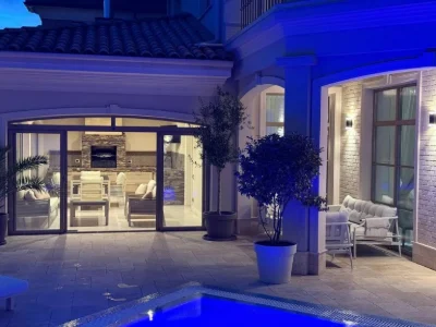 A stylish residence by the sea. Sauvignon